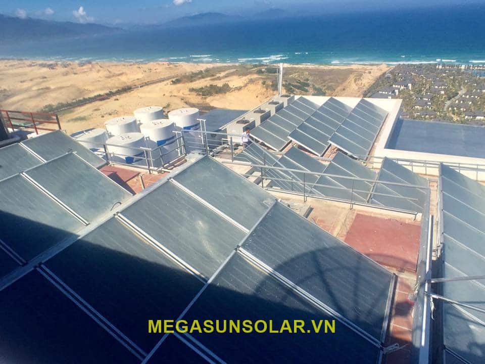 Dự án kết hợp bơm nhiệt không khí và máy nước nóng năng lượng mặt trời tấm phẳng Megasun