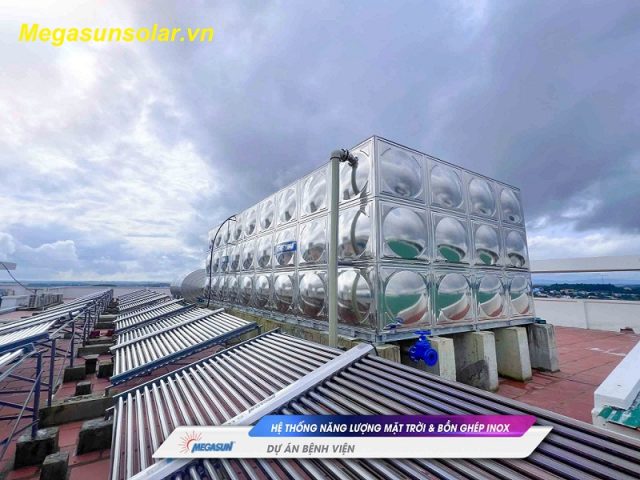 Hệ thống năng lượng mặt trời và bồn ghép inox - Dự án bệnh viện